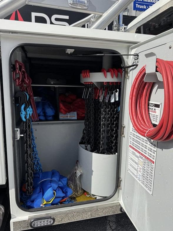 2026 Kenworth W990 image 11