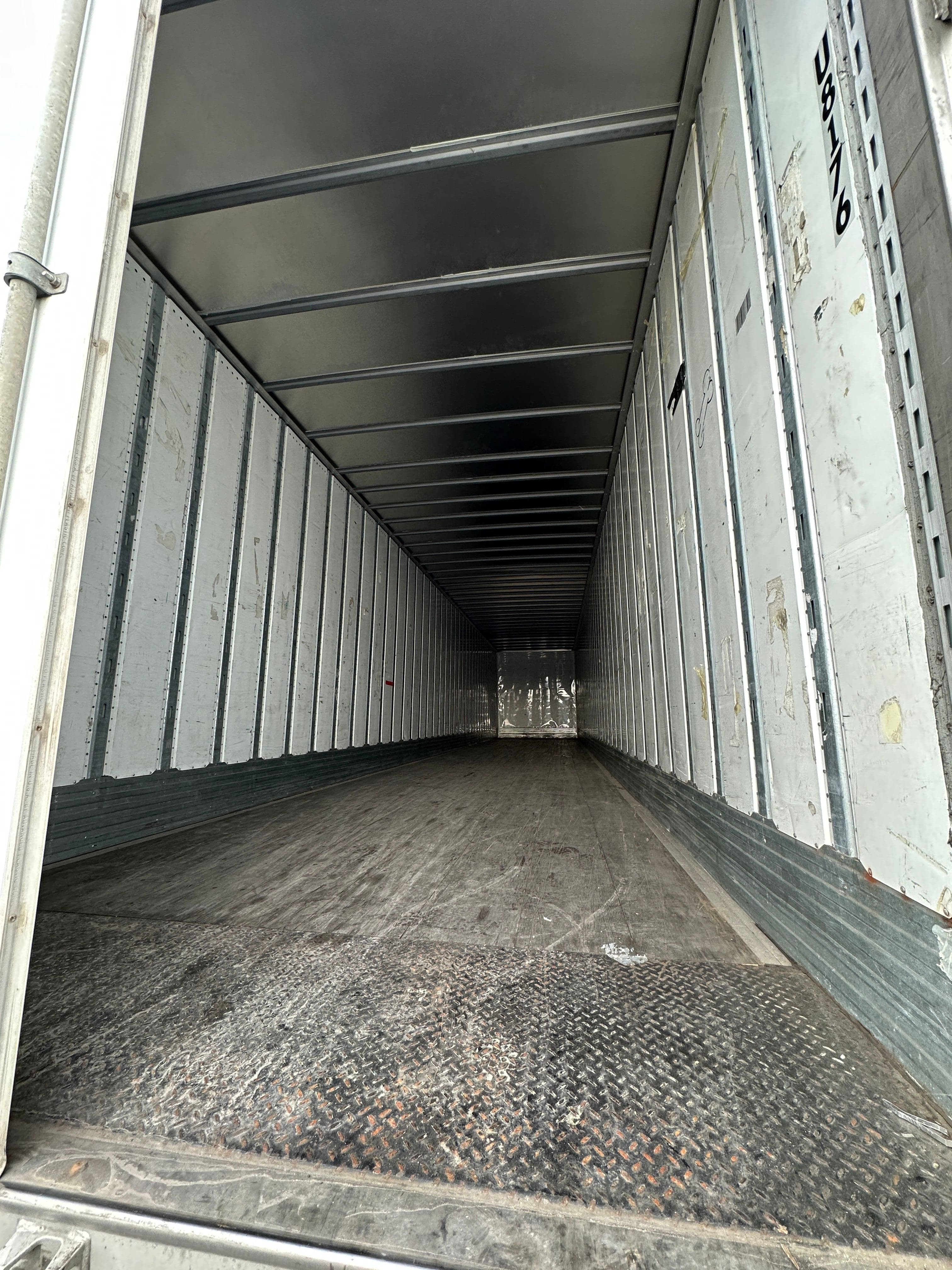 2019 Utility 53` Dry Van image 2