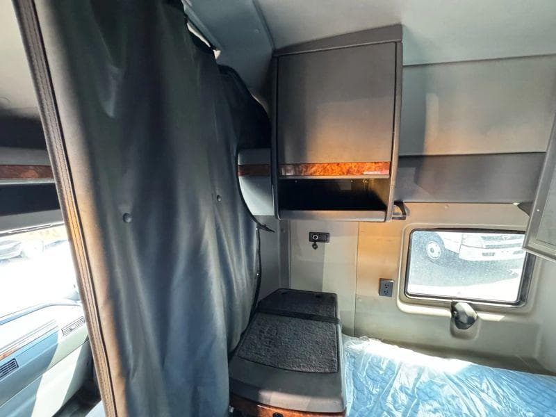 2019 International 1652 image 28