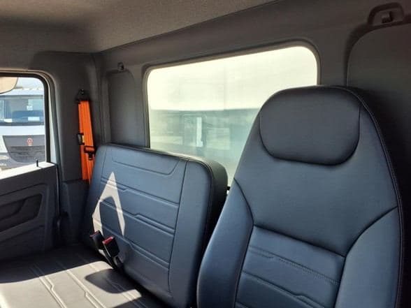 2025 Kenworth U7-10 image 17