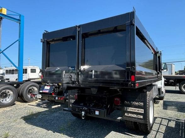 2025 Ford 4143D image 2