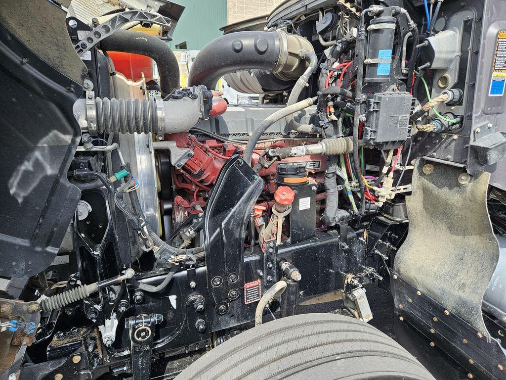 2020 Mack Pinnacle image 15