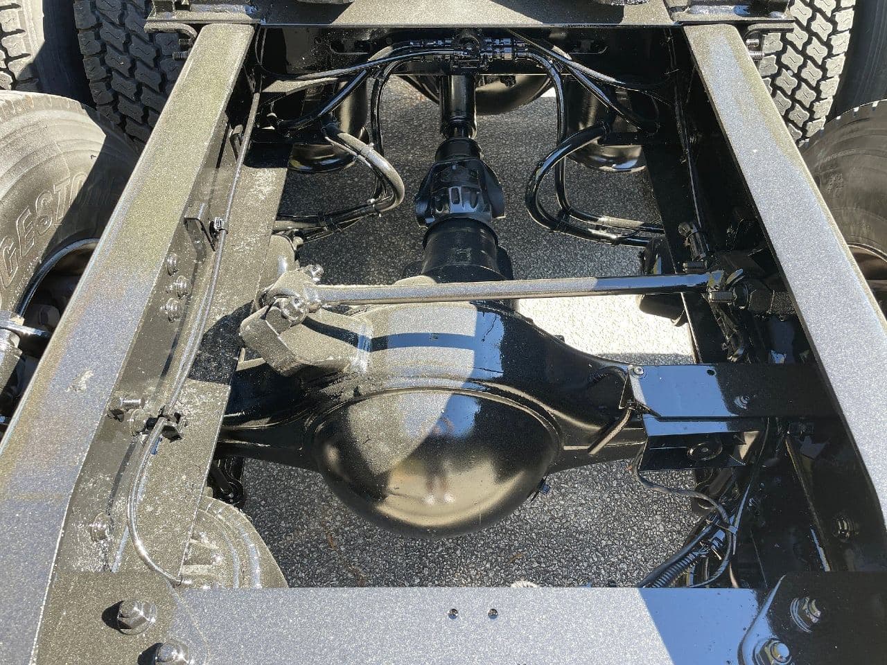 2020 Freightliner Cascadia 126 image 13