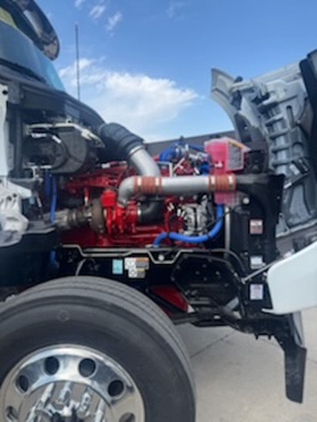New 2027 KENWORTH T880 image 21
