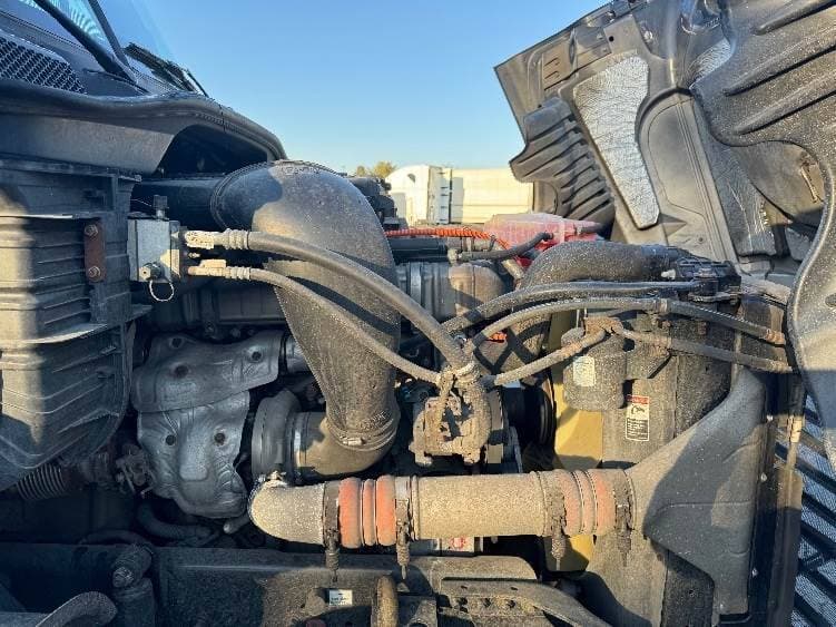 2018 Freightliner Cascadia image 3