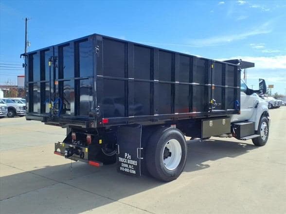 2026 Ford F750 SD image 6