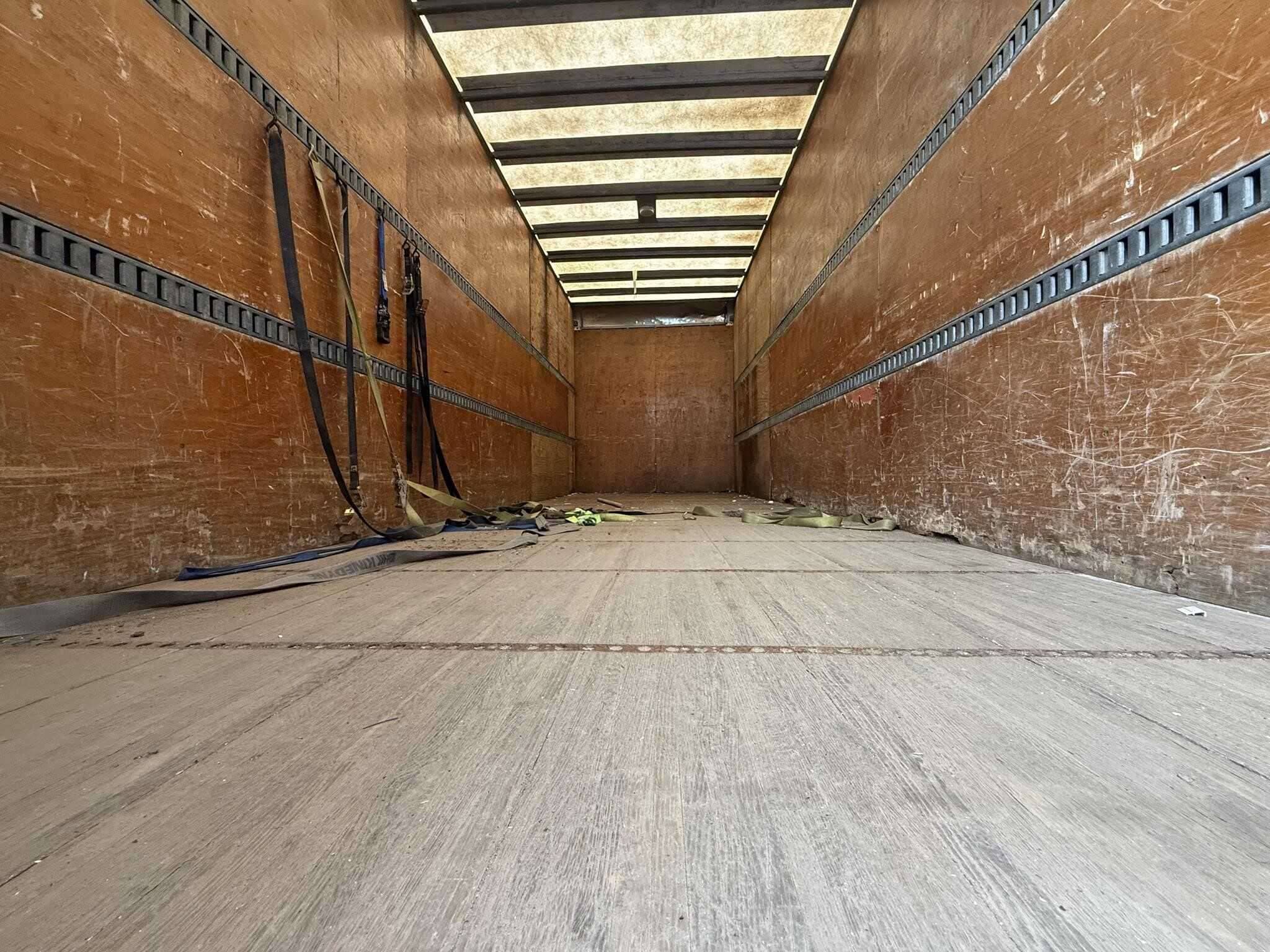 2017 Freightliner M2 image 8