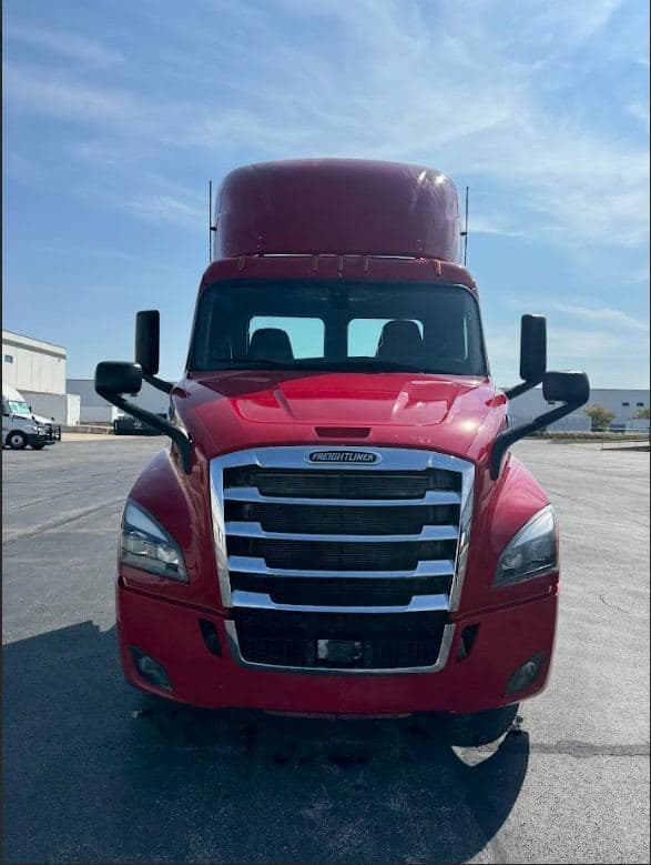 2020 Freightliner Cascadia image 8