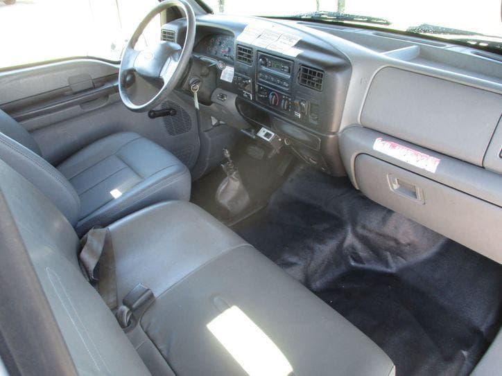 2008 Ford F-750 CHIPPER DUMP BUCKET BOOM TRUCK image 12