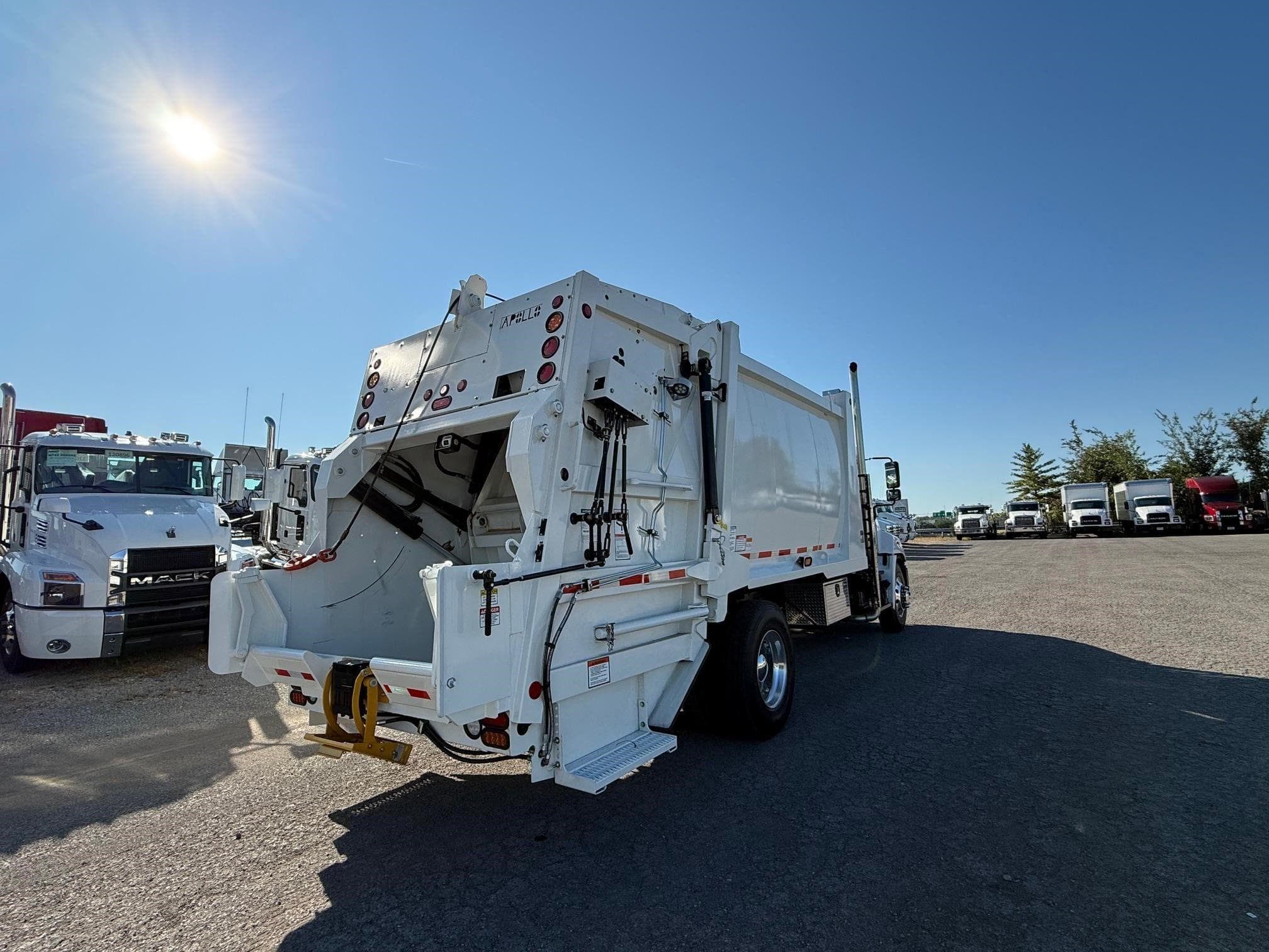 2025 HINO L7 119803 - 118506 image 6