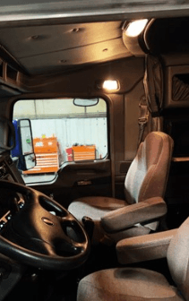 2020 Kenworth T800 image 6