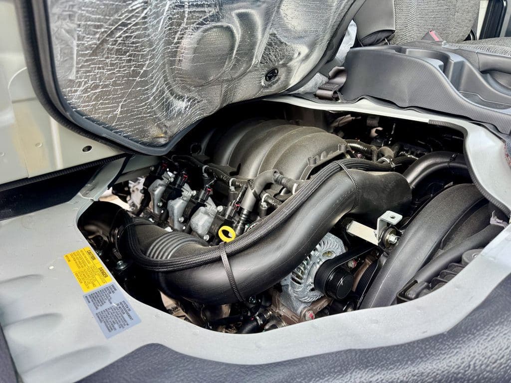 New 2027 ISUZU NPR-HD image 5