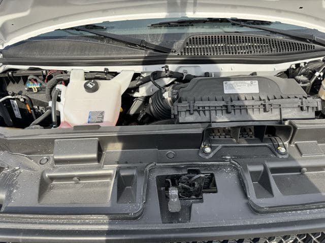 2025 Chevrolet Express 2500 Work Van Cargo image 19