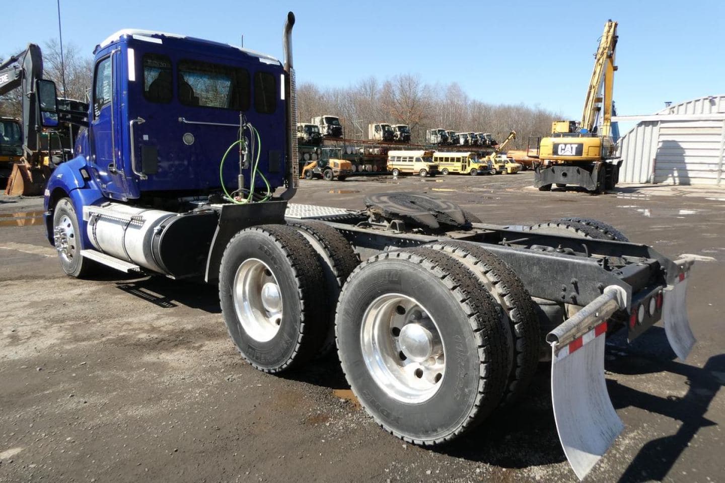 2015 Kenworth T680 image 8