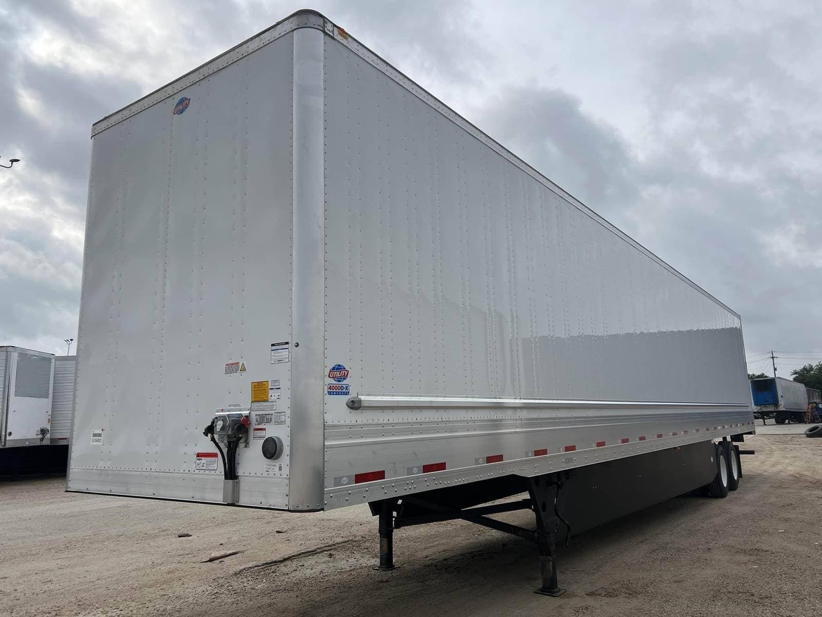 2026 Utility 53` Dry Van image 1