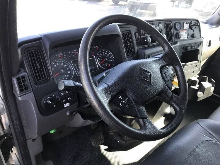 2022 International MV607 Box Truck - 220HP, 6 Speed Automatic, Roll up Door image 16