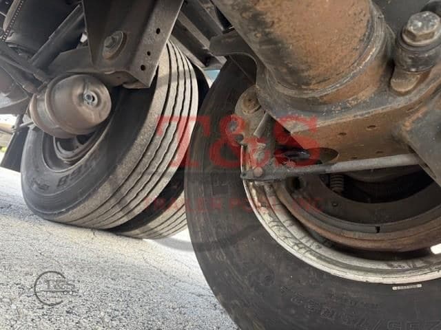 2018 UTILITY 1653 image 18
