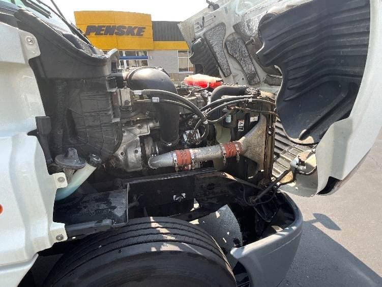 2018 Freightliner Cascadia image 5