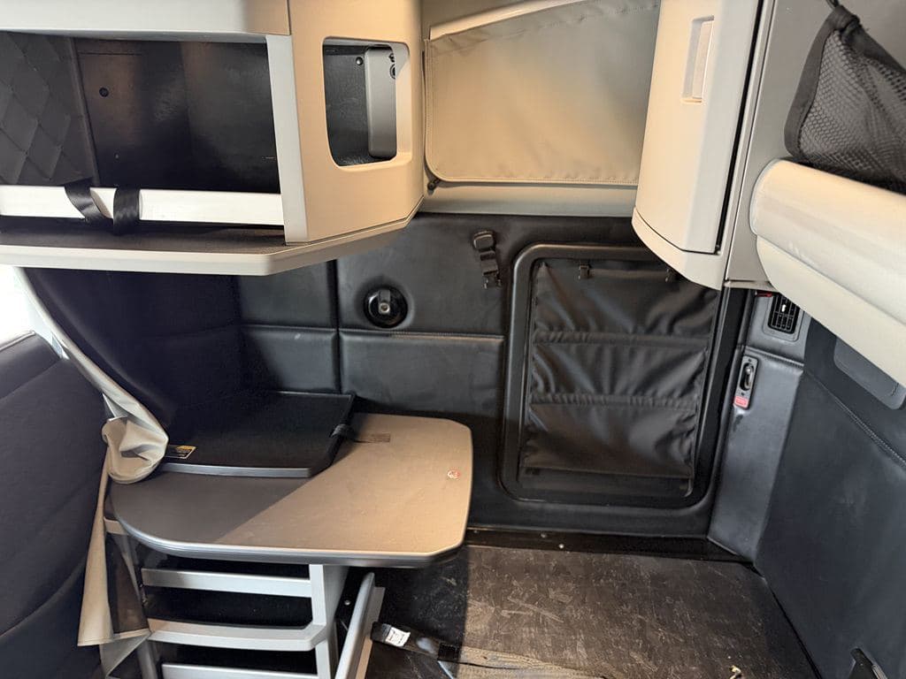 Used 2024 KENWORTH T880 image 29