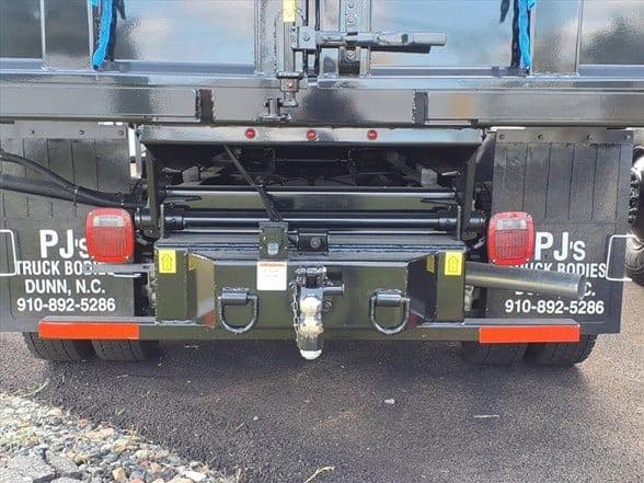 2025 Ford F550 image 6