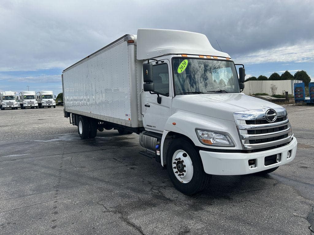 2020 Hino 338 image 7