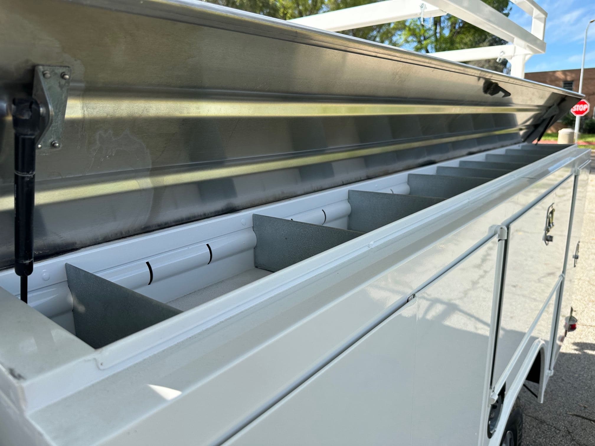 2018 CHEVROLET SILVERADO 2500HD Crew Cab Service Truck 13506 image 19