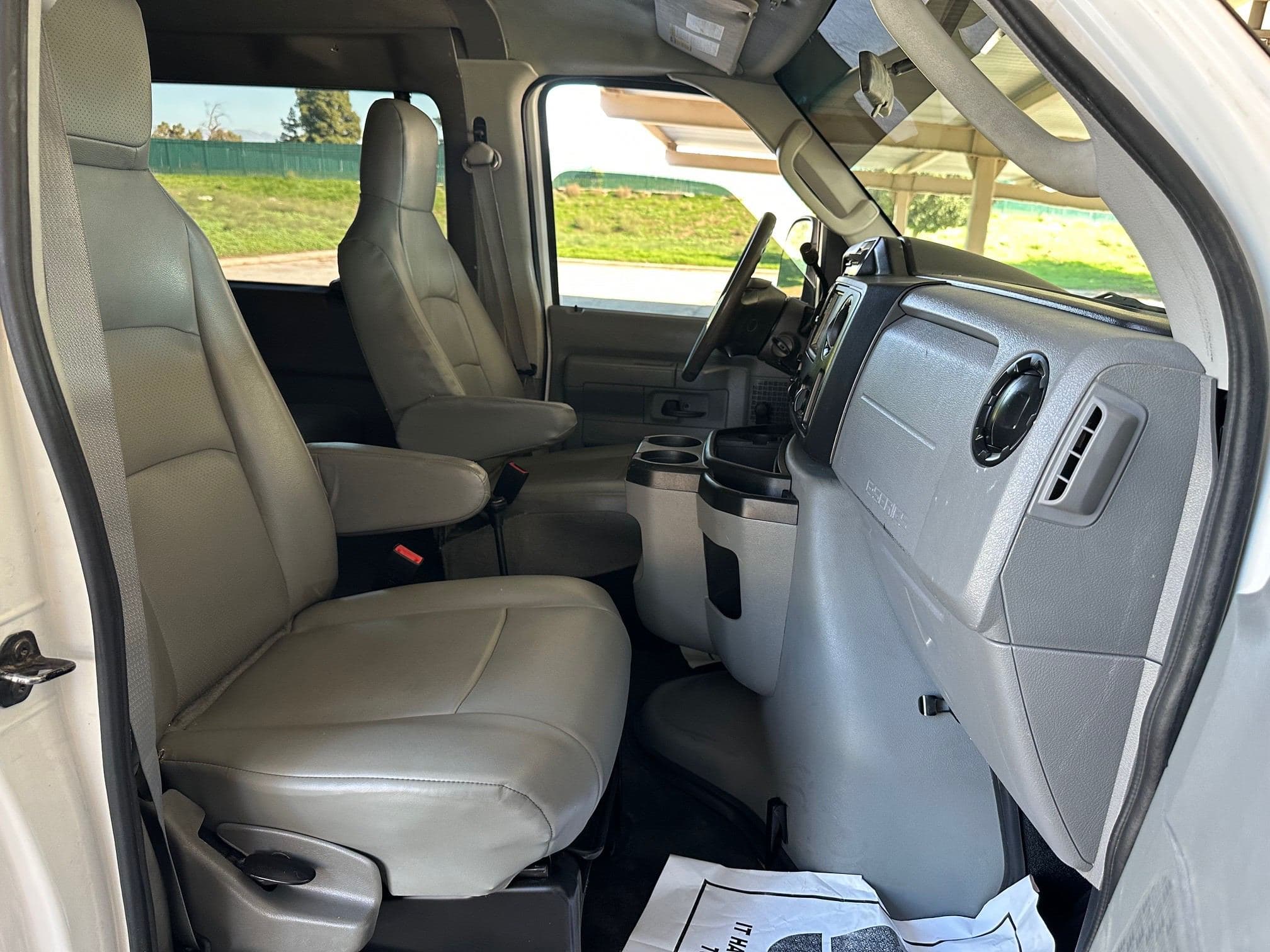 2013 FORD E350 SD 4x4 Passenger Van 13477 image 20