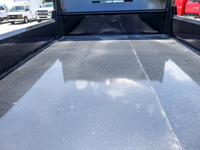 2024 Chevrolet Silverado 4500HD Work Truck image 9