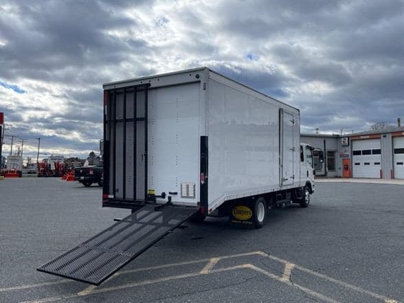 2024 Isuzu NPR HD image 5