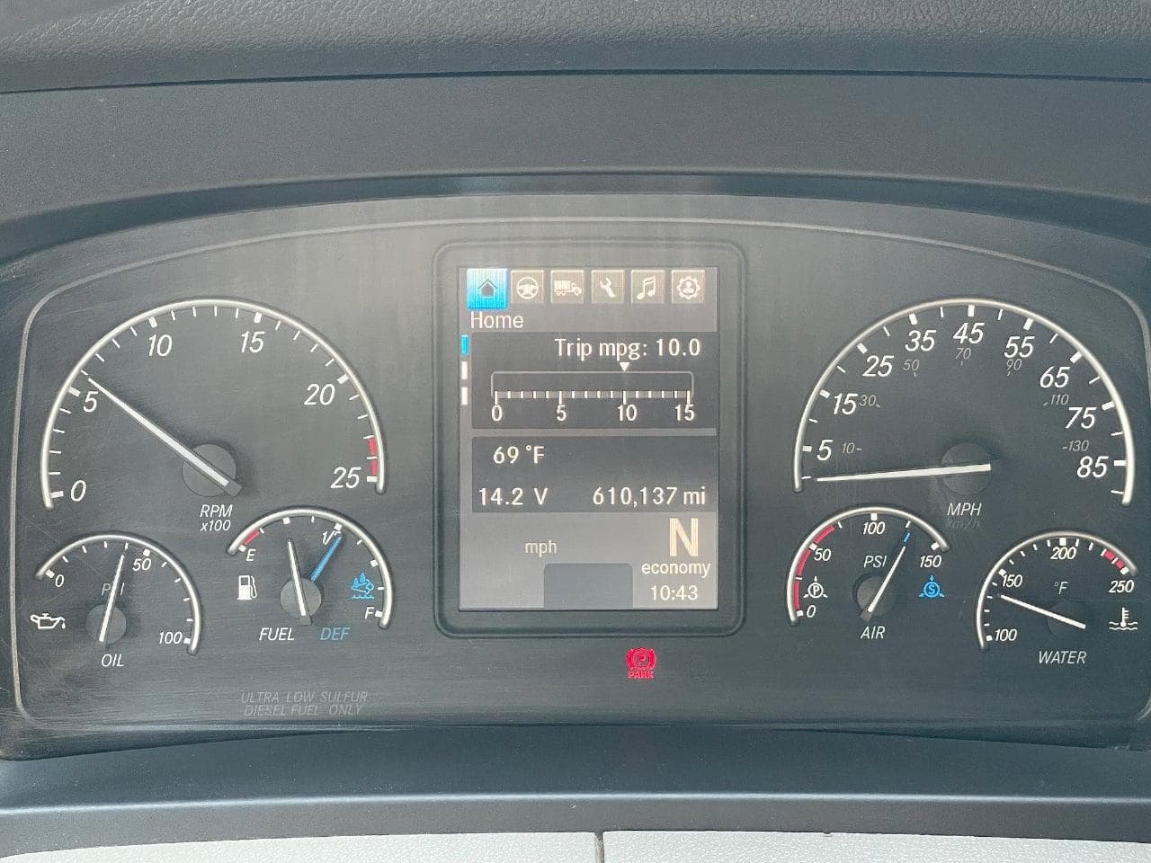 2020 Freightliner Cascadia 126 image 22