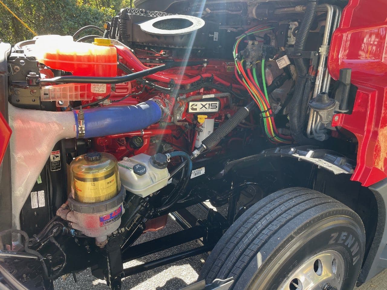 2020 Freightliner Cascadia 126 image 30