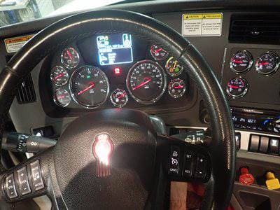 2020 Kenworth T880 image 9