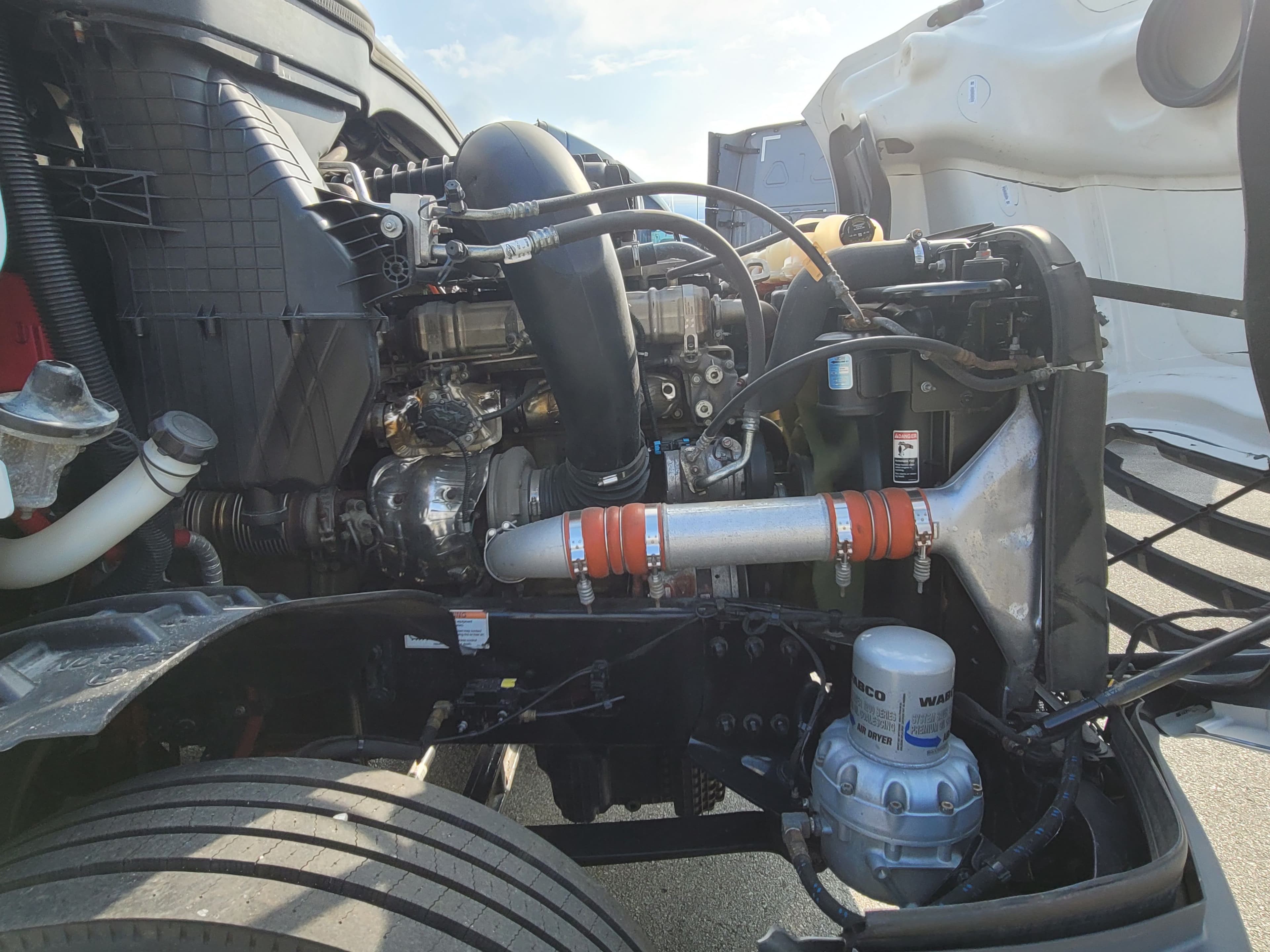 2022 Freightliner Cascadia 126 image 7