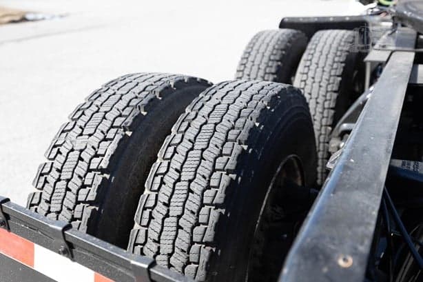 2021 Kenworth T680 image 9