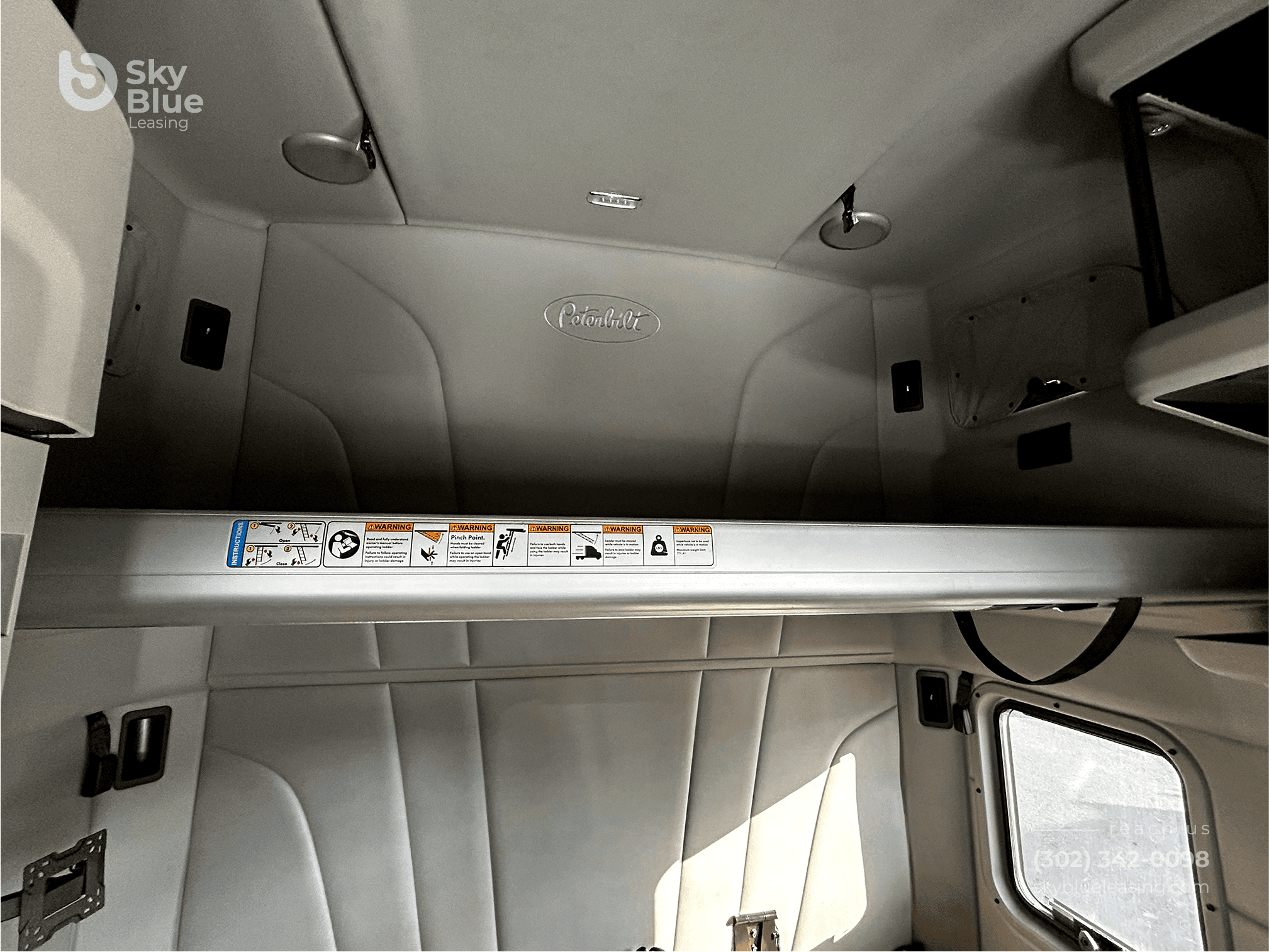 2023 Peterbilt 579 image 11