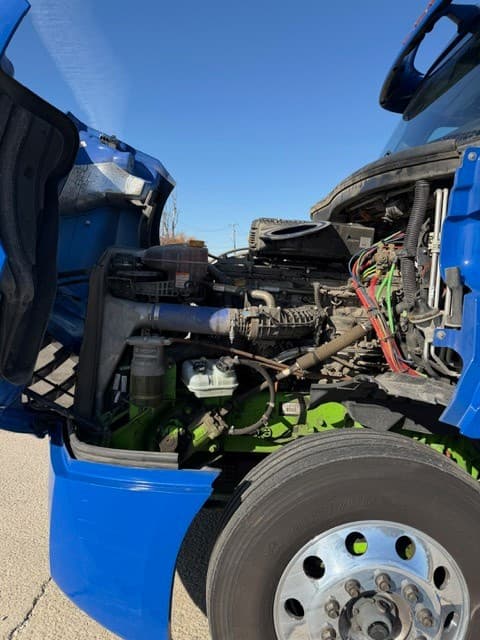 2024 Freightliner Cascadia image 11