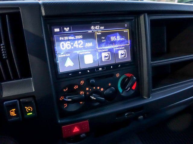 2025 Chevrolet 5500 XG LCF Gas Work Truck 16'x102"x97" Box image 12