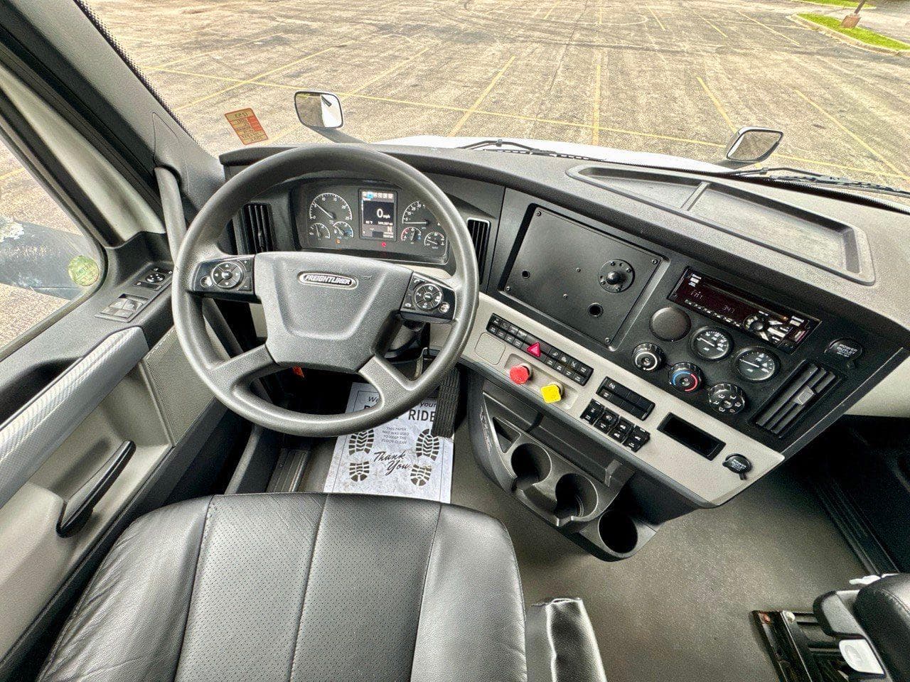 2021 Freightliner Cascadia 126 image 13