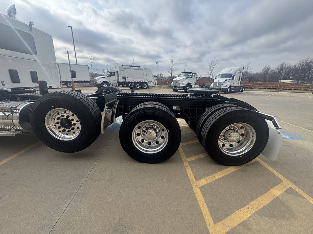 New 2026 KENWORTH T880S PH image 14