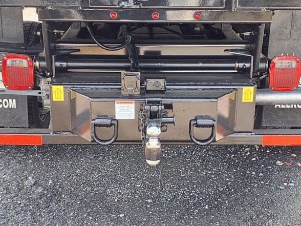 2025 Ford F450 image 9