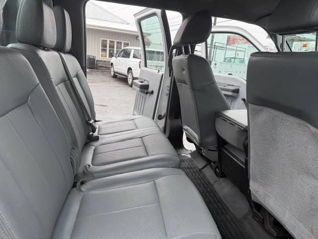 2016 Ford F-450 image 27