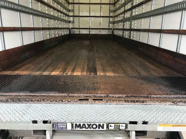 2022 International MV607 Box Truck - 220HP, 6 Speed Automatic, Roll up Door image 10