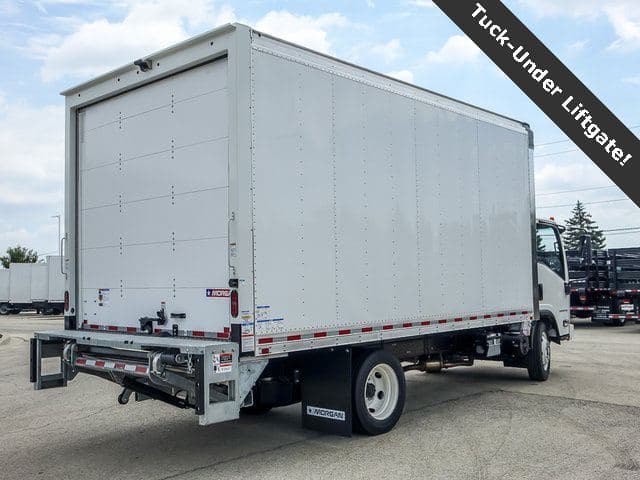 2025 Chevrolet 5500 XG LCF Gas Work Truck 16'x102"x91" Box Truck image 3