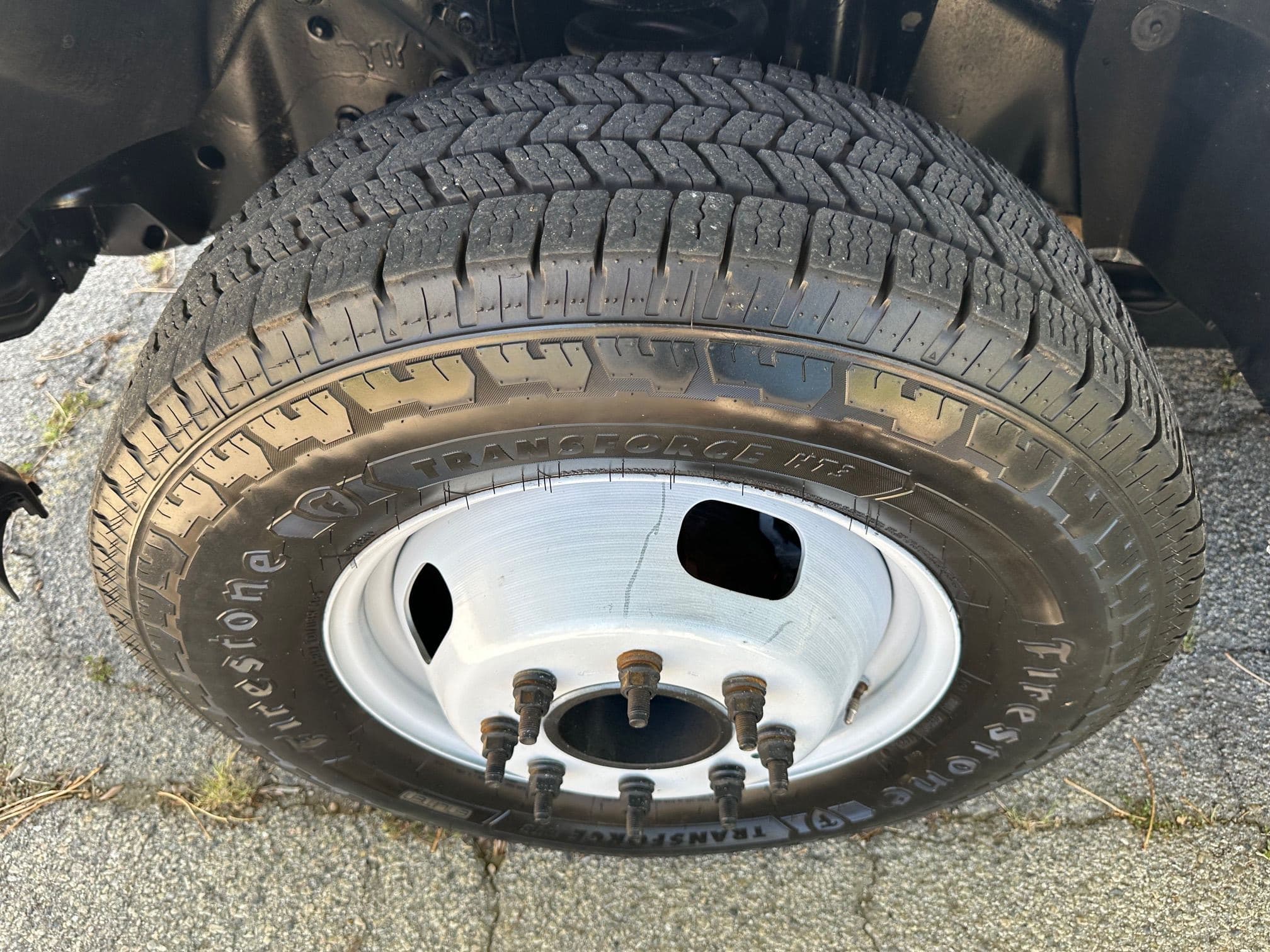 2016 Ford F-350 Reefer Box Truck with Liftgate image 23