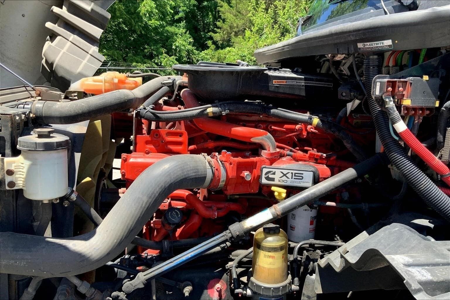 Used 2020 INTERNATIONAL Conventional - Day Cab - LT image 15