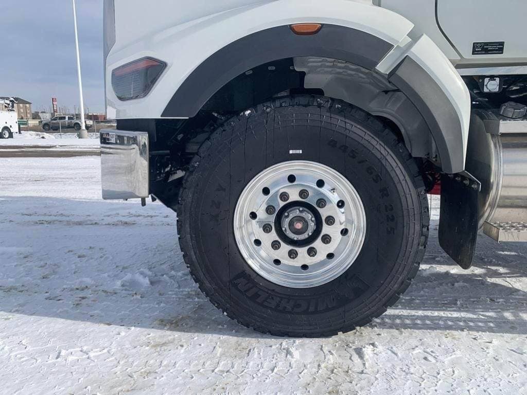 2024 Western Star 49X Chassis image 4