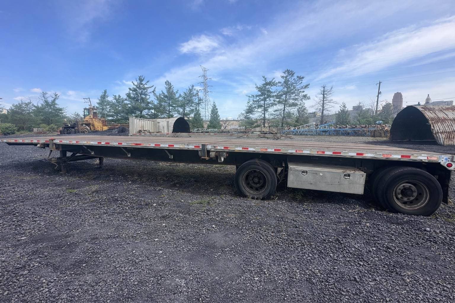 2007 Great Dane Flatbed Trailer image 3
