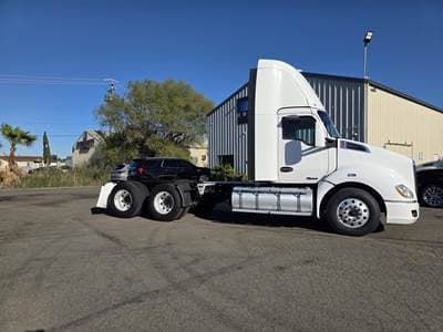 2022 Kenworth T680 image 8