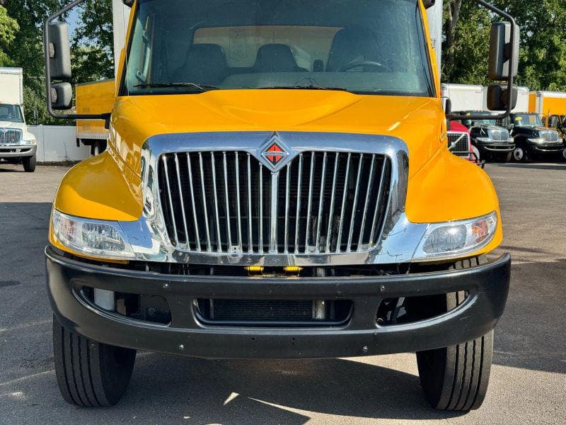 2020 International MV607 image 3