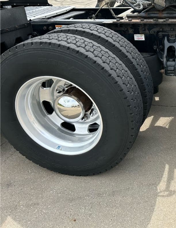 2020 Kenworth T680 image 7